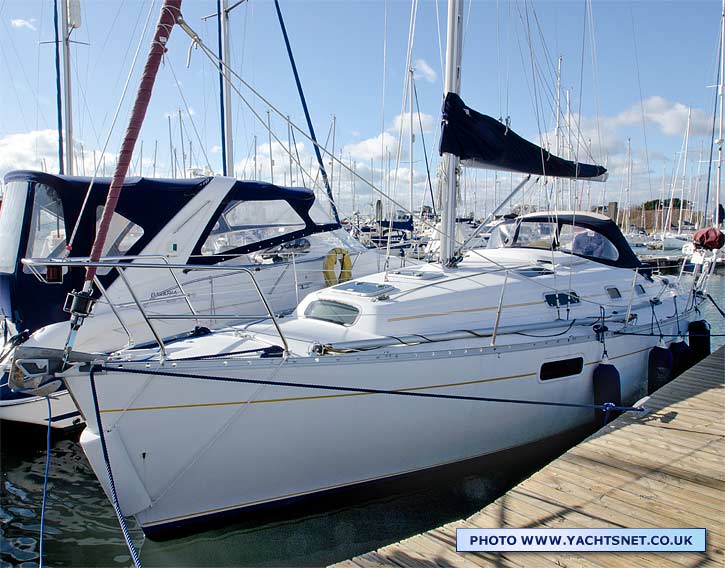 B&egrave;n&egrave;teau Oceanis 321