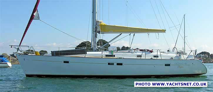 B&egrave;n&egrave;teau Oceanis 411