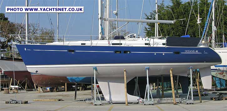 B&egrave;n&egrave;teau Oceanis 411