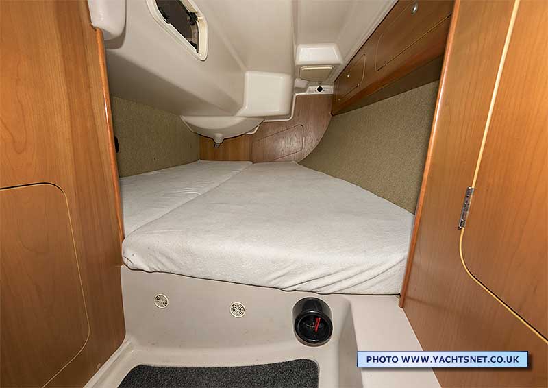 Aft cabin